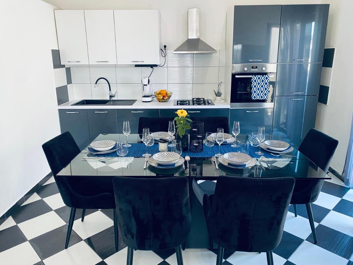 Zara Apartment Bagian luar foto