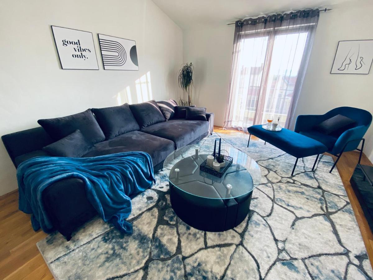 Zara Apartment Bagian luar foto