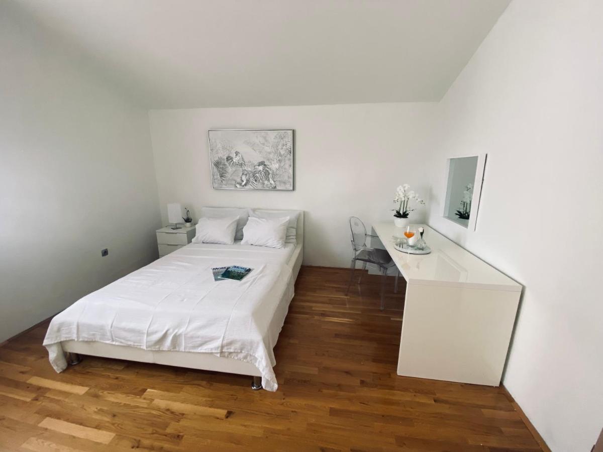 Zara Apartment Bagian luar foto